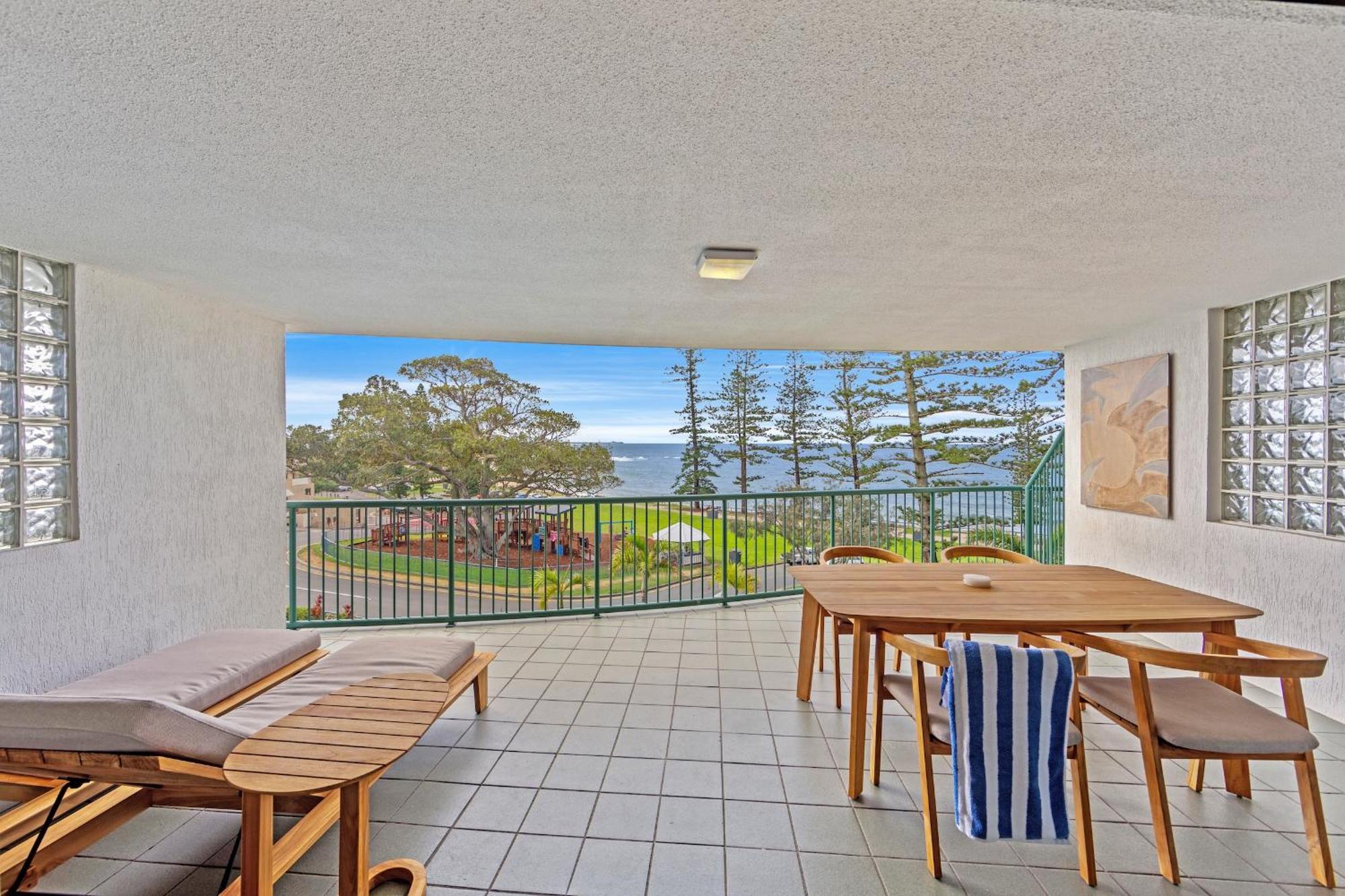 The Norfolks On Moffat Beach Caloundra Exteriör bild