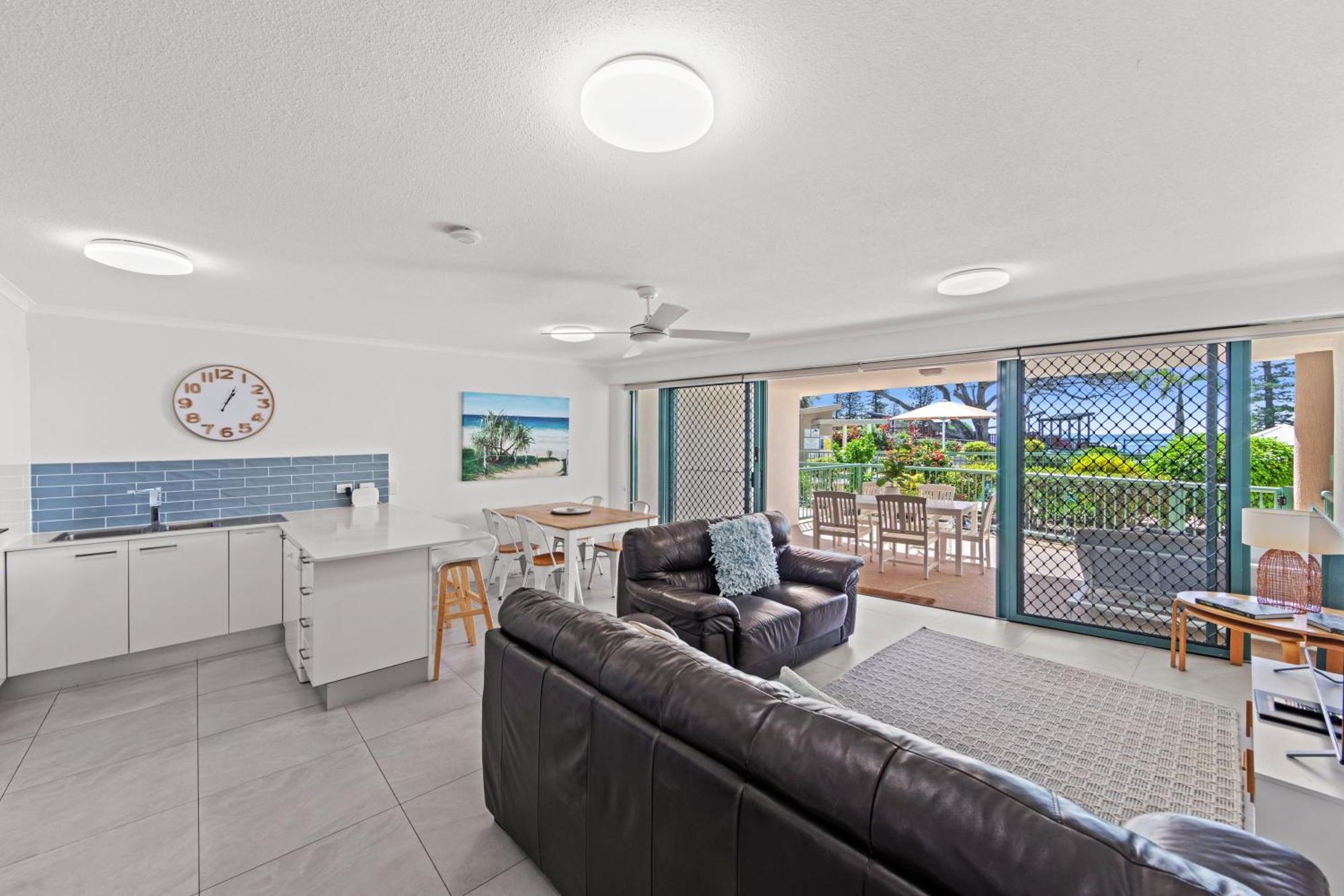 The Norfolks On Moffat Beach Caloundra Exteriör bild