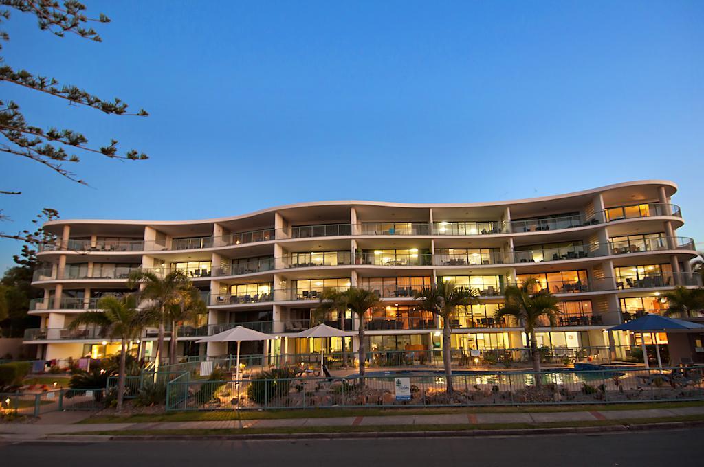The Norfolks On Moffat Beach Caloundra Exteriör bild